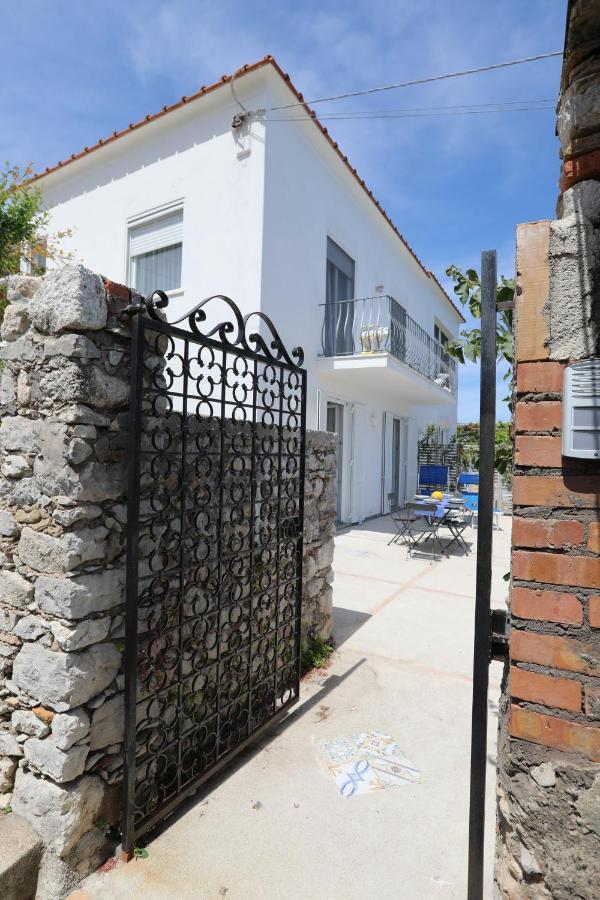 My Home Capri Seaview 外观 照片